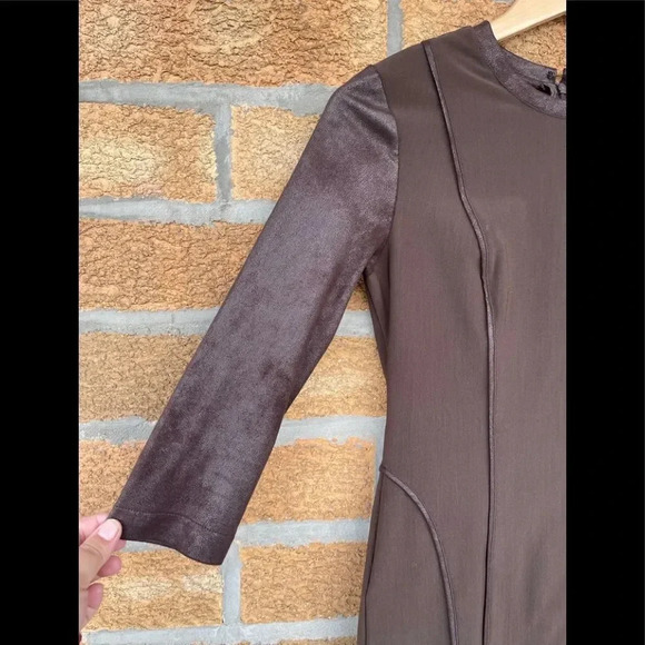 Nha Khanh dress size 2 - Picture 3 of 7